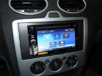   Sony XAV-E60  Ford Focus II